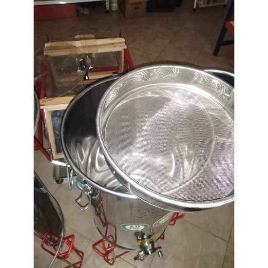 Bal Dinlendirme Kazanları